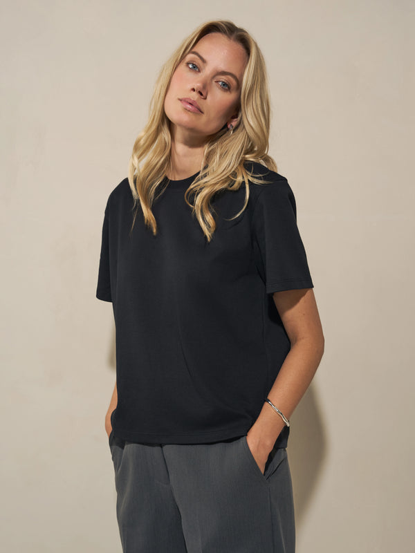 Boxy T-shirt - Black